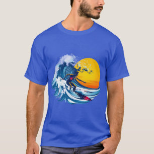 Surfer surfing T-Shirt
