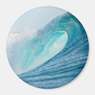 Surfing barrel wave breaking round magnet