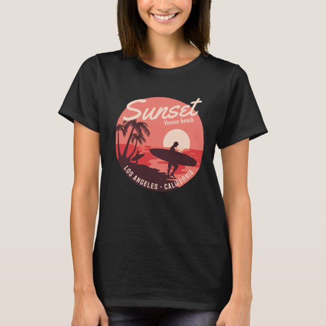Surfing paradise sunset T-Shirt (Front)