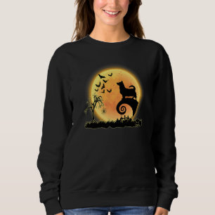 Swedish Vallhund Scary And Moon Dog  Halloween Cos Sweatshirt