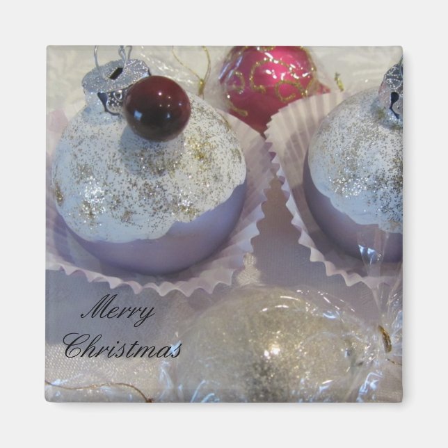 Sweet Christmas Cupcakes Magnet (Front)