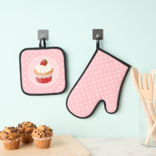 Sweet Delicious Strawberry Cupcake Oven Mitt & Pot Holder Set