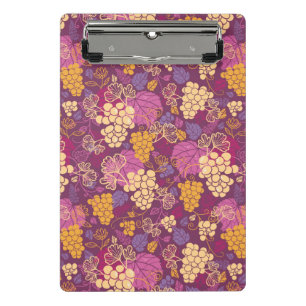 Sweet grape vines pattern background mini clipboard