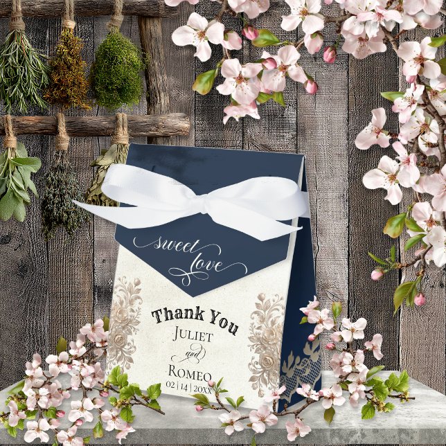 Sweet Love - Dark Blue Favour Box (Creator Uploaded)