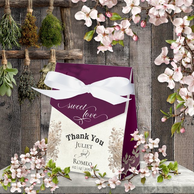 Sweet Love - Plum Favour Box (Creator Uploaded)