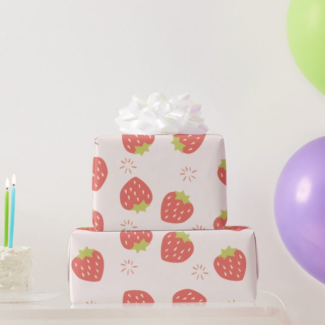 Sweet Strawberries Pattern Wrapping Paper (Party Gifts)