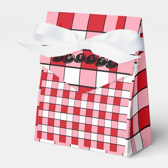 Sweets Chequered Print Lovely Adorable Retro Favour Box (Front Side)