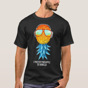 Swingers s Pineapple Swinging LifeFunny Swinger    T-Shirt