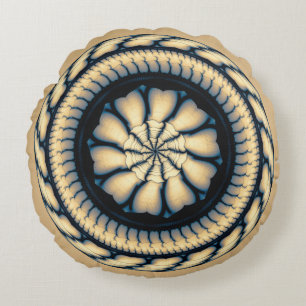 Swirling modern ornament round cushion