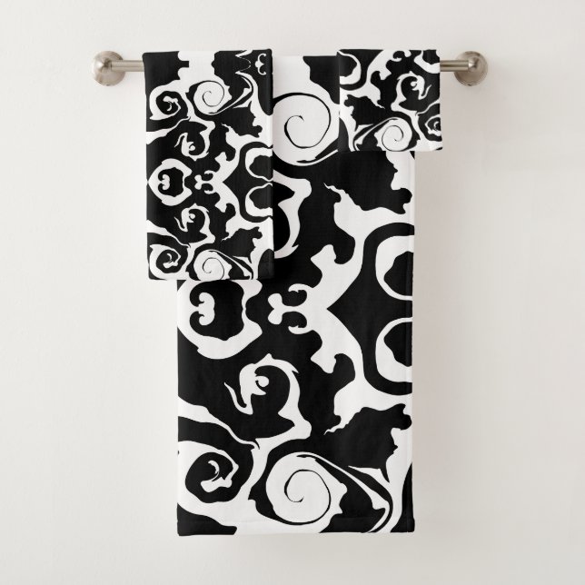 Swirling Pattern in Black and White Bath Towel Set (Insitu)