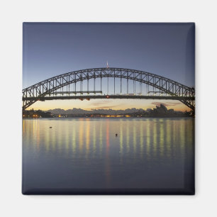Sydney Harbour Bridge and Sydney Opera House at Magnet