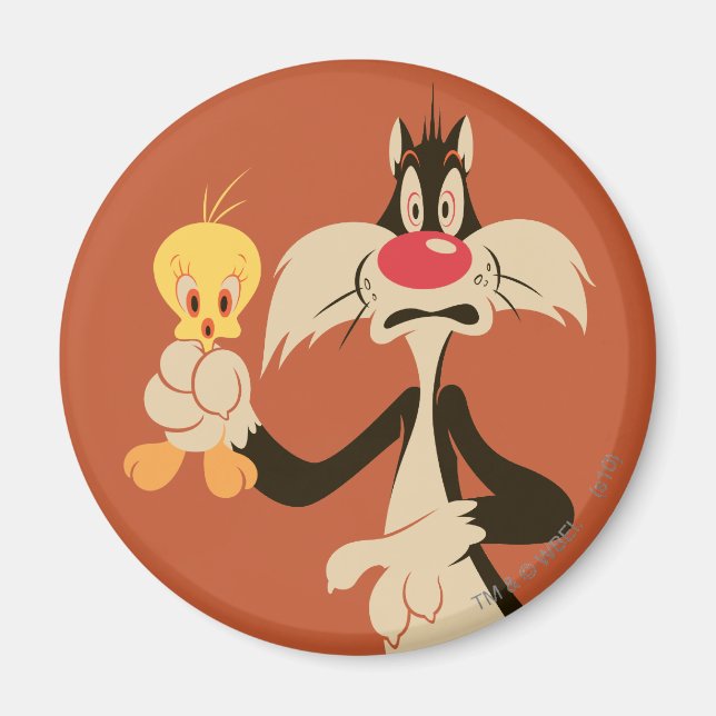SYLVESTER™ with TWEETY™ Magnet (Front)