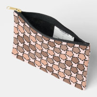 Symmetric Brown Pentagons with Dashed Borders