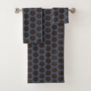 Symmetrical Line Drawing Mechanical Floral Style Bath Towel Set