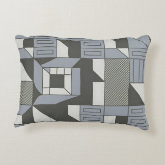 Symmetry in Motion: A Study of Geometric Patterns Decorative Cushion