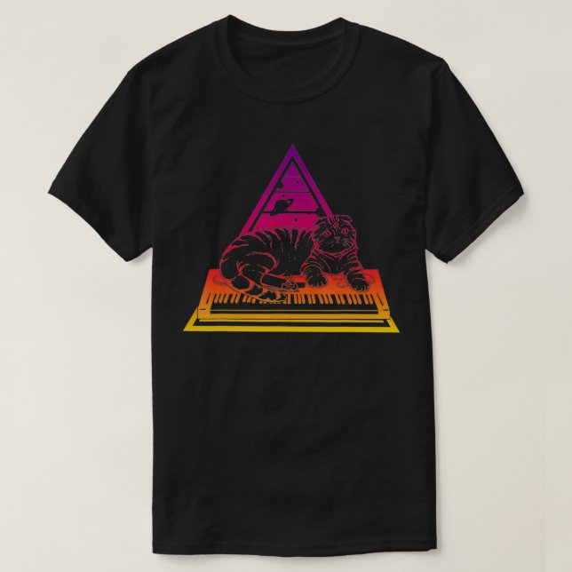 Synthesizer Cat Techno Synth Analogue  T-Shirt (Design Front)