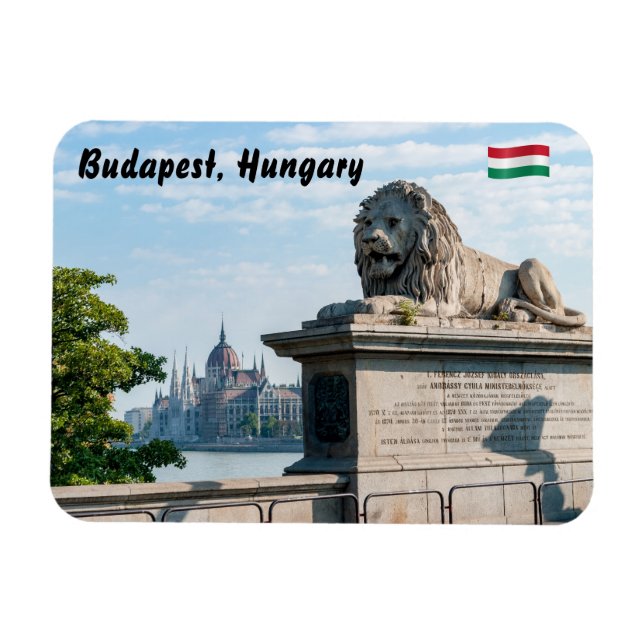 Szechenyi Chain Bridge and Parliament of Budapest Magnet (Horizontal)