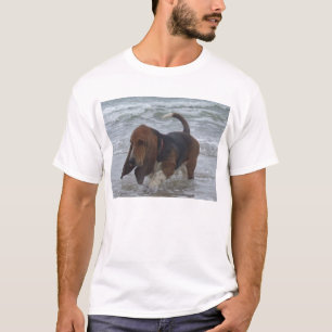 T-Shirt Basset Hound At The Sea