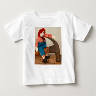 T-Shirt Raggedy Andy carpenter hammer