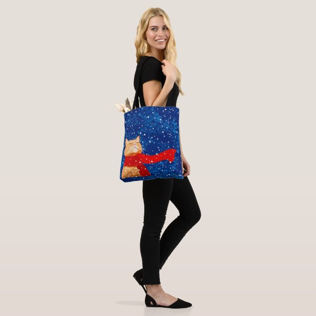 Tabby loves Snow Tote Bag (On Model)