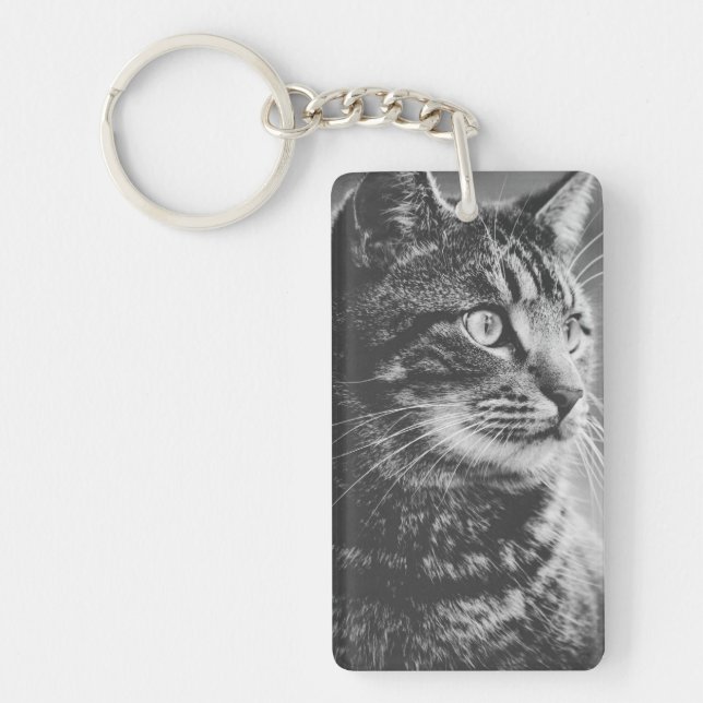 Tabby Profile | Big Eyes | Black and White Key Ring (Front)
