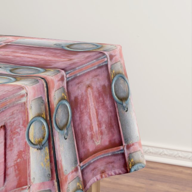 Tablecloth Pink Locks (In Situ)