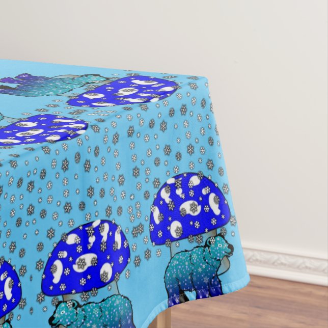 Tablecloth Polar Bear Snowflakes  (In Situ)