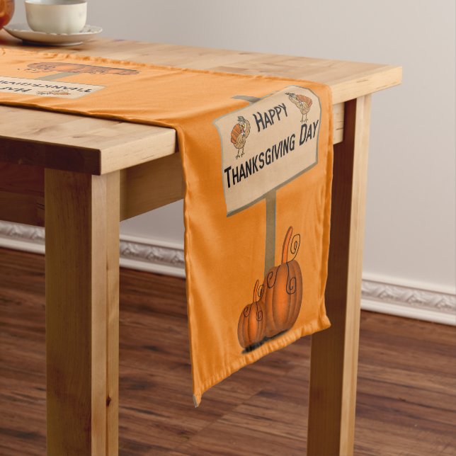 Tablecloth Runner Happy Thanksgiving Day (In Situ)