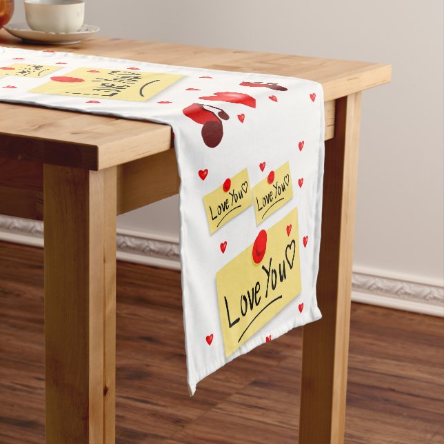 Tablecloth Runner Valentines (In Situ)