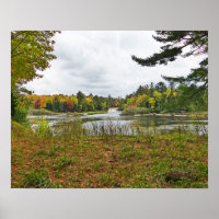 TAHQUAMENON FALLS STATE PARK, MICHIGAN, IN AUTUMN