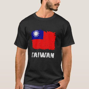 Taiwan Flag Vintage Taiwanese Roots Taiwanese Prid T-Shirt