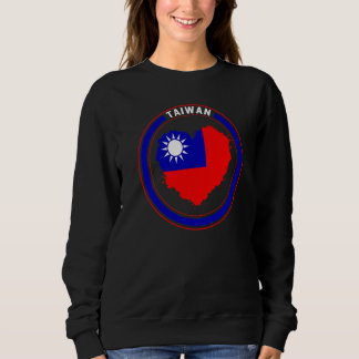 Taiwan Taiwan Flag Heart Support Chinese Taiwanese Sweatshirt