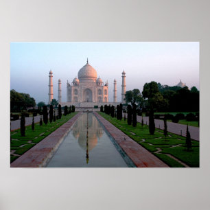 Taj Mahal at daybreak Poster