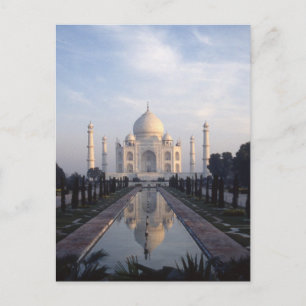 Taj Mahal Reflection in Agra, Uttar Pradesh, India Postcard