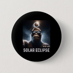 Taking A Selfie With Solar 2024 Eclipse Glasses Me 6 Cm Round Badge