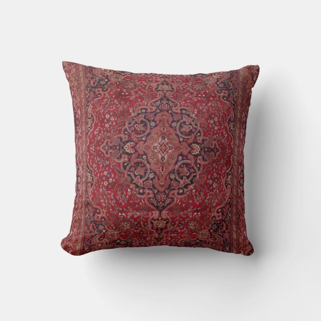 Tapis antique rouge cushion (Front)