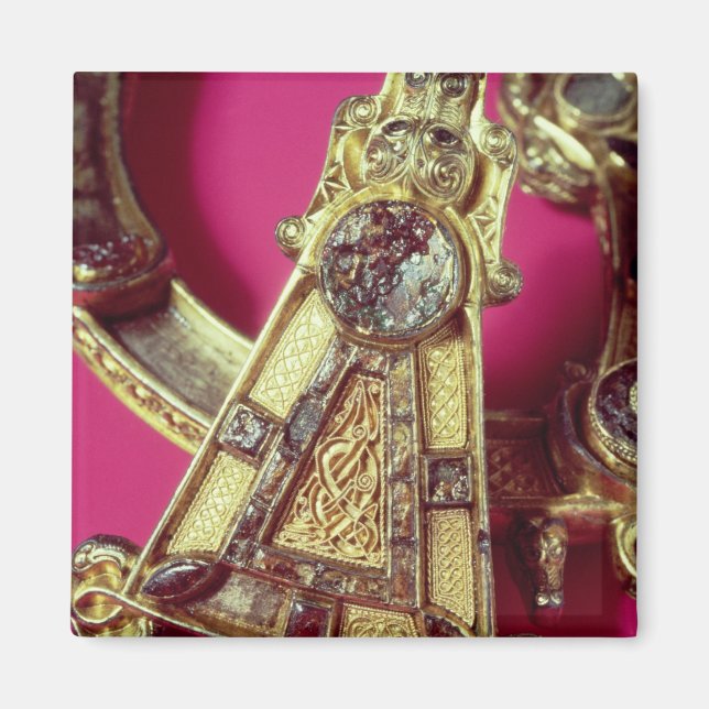 Tara Brooch Magnet (Front)