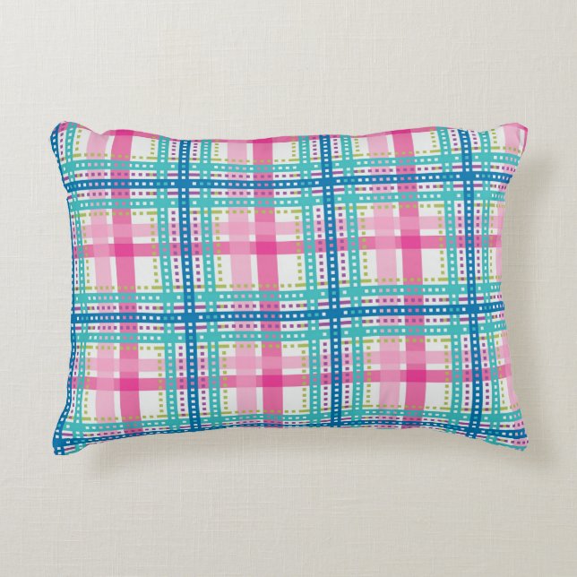 Tartan, plaid pattern decorative cushion (Front)