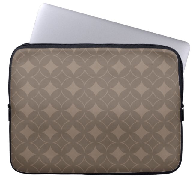 Taupe shippo laptop sleeve (Front)