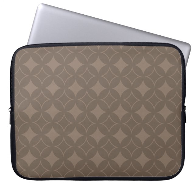 Taupe shippo laptop sleeve (Front)