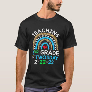 Teaching 2Nd Grade On Twosday 2-22-22 Rainbow Leop T-Shirt