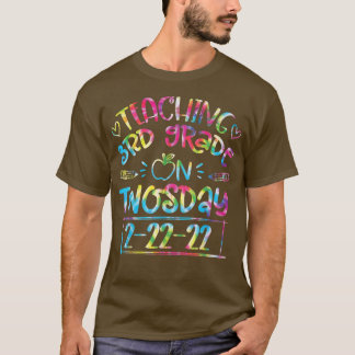 Teaching 3rd Grade On Twosday 22222 funny teachers T-Shirt