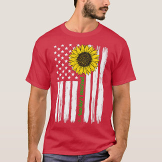 Teaching Assistant Teachers Assistant US Flag Gift T-Shirt