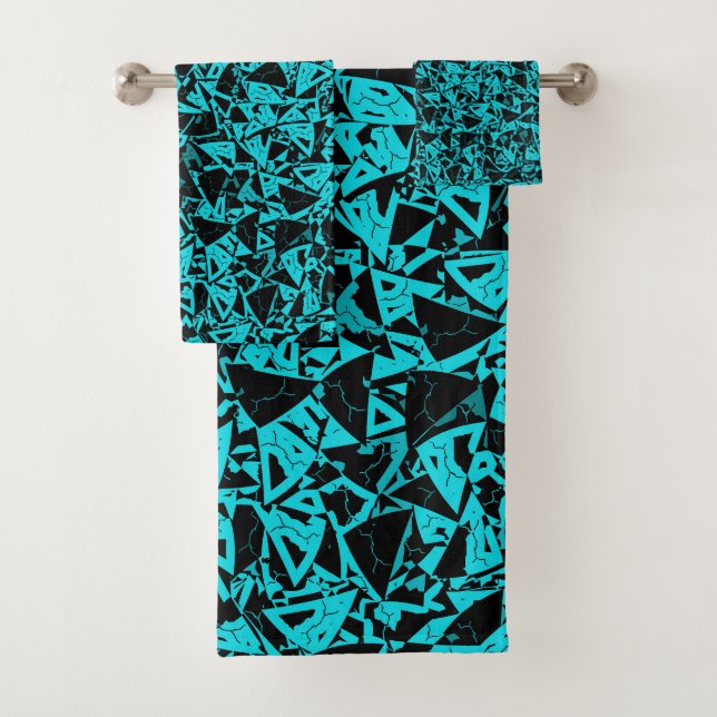Teal Black Triangle Pattern Bath Towel Set (Insitu)