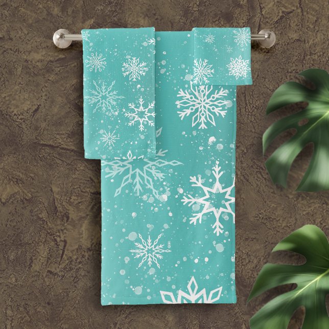 Teal Blue Snowflakes Pattern Soft Winter Frost Bath Towel Set (Creator Uploaded)