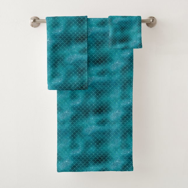 Teal Sparkle Mermaid Bath Towel Set (Insitu)