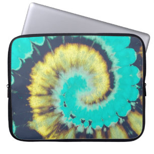 Teal Spiral Abstract. Tye Dye Shirt Circle. Grunge Laptop Sleeve