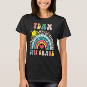 Team 5th Grade Cute Rainbow Heart First Day Of Sch T-Shirt