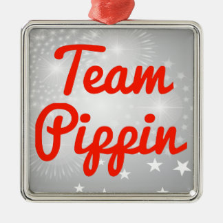 Team Pippin Metal Tree Decoration