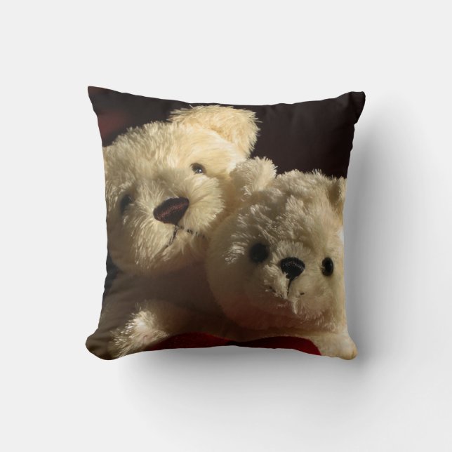 Teddy bears in love cushion (Front)